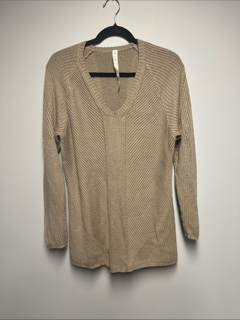 lululemon athletica Beige V-Neck Textured Knit Sweater